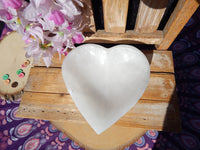 Selenite Heart Bowl, Selenite Bowl Heart, Heart Bowl Selenite, Heart Charging Selenite, Bowl Selenite Heart, Selenite Heart, Charging bowl